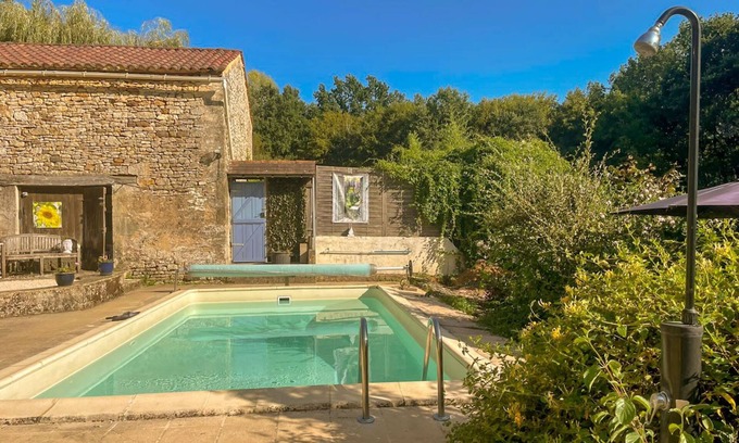 Sauveterre-la-Lemance Other | Gite, adults only, border of the Dordogne and the Lot-et-Garonne. Sorry no pets.