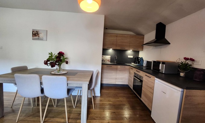 Ventron Apartment | Gite "Blueberry" of 4/6 people with Jacuzzi