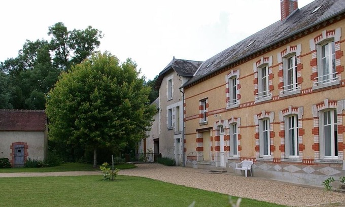 Chabris House | Gite Chabris, 4 bedrooms, 11 persons