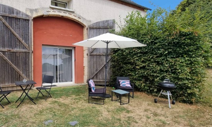 Courgenard Cottage | Gite Courgenard, studio flat, 2 persons
