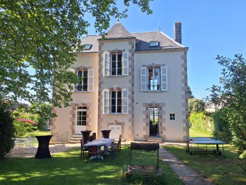 Montournais Villa | Gite de charme Le Quatre Feuilles