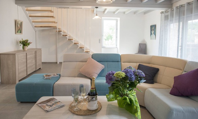 Soturac House | Gîte de charme* with JACUZZI, CLIM, Wifi, BICYCLES, 5 people, all inclusive