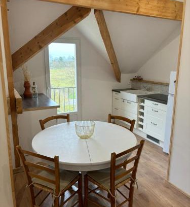 Nanteau-sur-Essonne Apartment | Gite de l'Ormes Magnolia