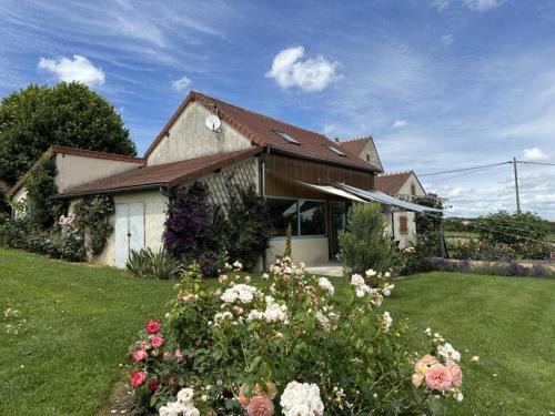Louchy-Montfand House | Gite de la roseraie