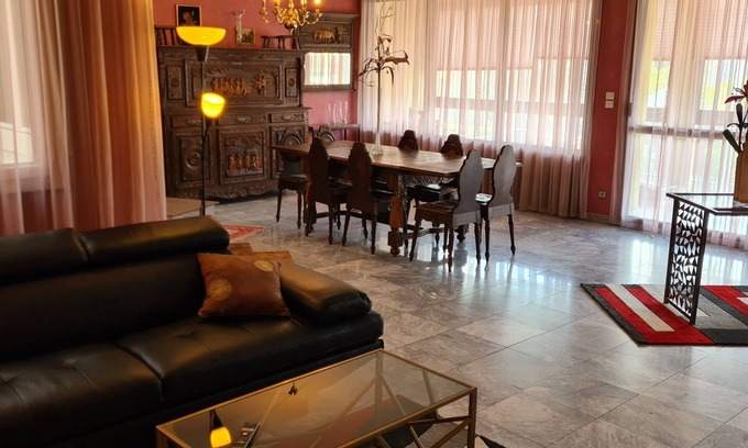 Massiac Cottage | Gite de Massiac in the heart of the village etape