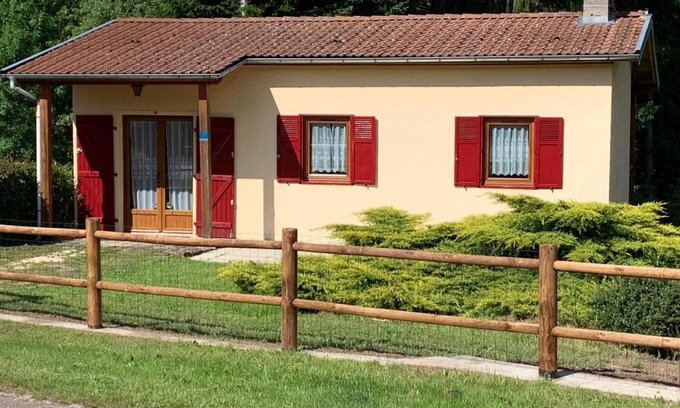 Fontenoy-le-Chateau House | GITE* DES BARAQUES