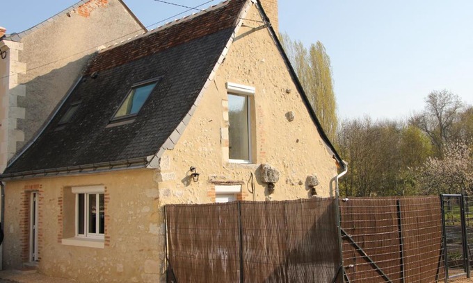 Artannes-sur-Indre House | Gite du Moulin de Balzac
