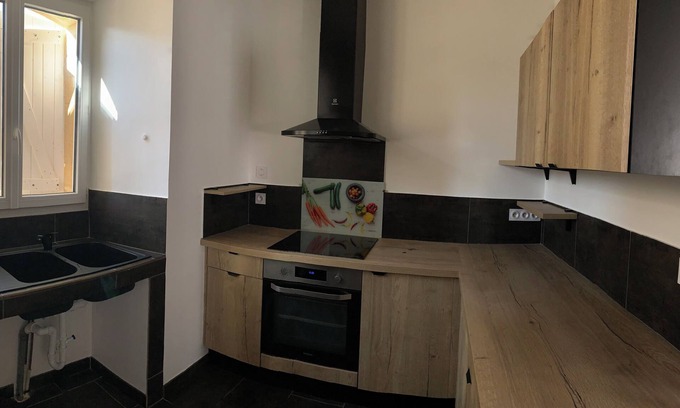 Gourdon House | Gite Entièrement Refait Avec le Charme de l Ancien Animaux Acceptés