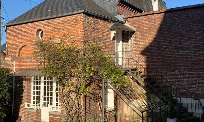 Eu Apartment | Gite for 2 people in Eu - Small pavilion of the O DELA DE L'O guest house, 64