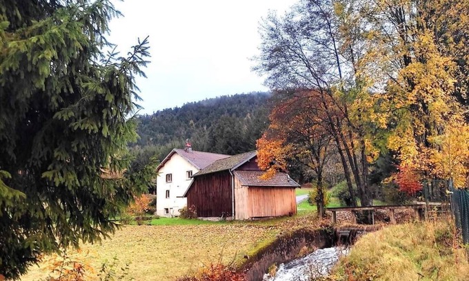 Le Val-d'Ajol House | Gîte in the countryside at the foot of a hiking trail