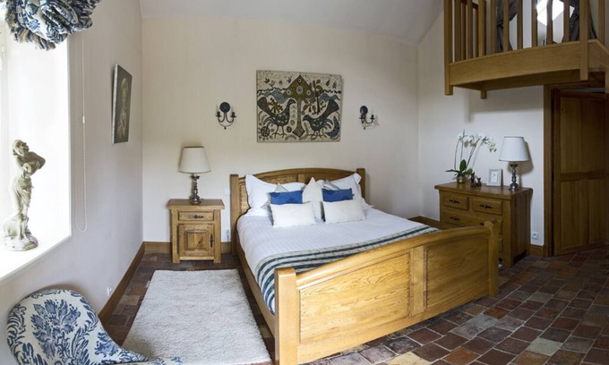 Noyant-de-Touraine House | Gîte in the grounds of Domaine de Brou