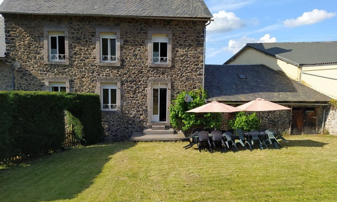 Neussargues-Moissac House | Gite in the heart of the Parc des Volcans, within walking distance of shops and restaurant