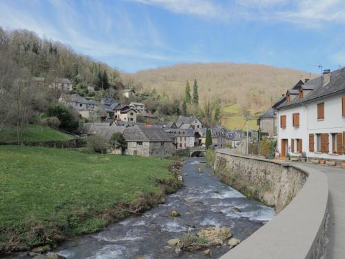 Saint-Lary House | Gite la Calabasse