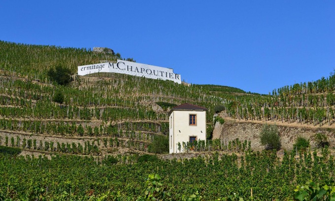 Tain-l'Hermitage House | Gîte La Tour du Pavillon in the heart of the Ermitage vineyards