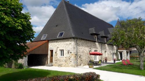 Saint-Mamet-la-Salvetat House | Gite le Marronnier