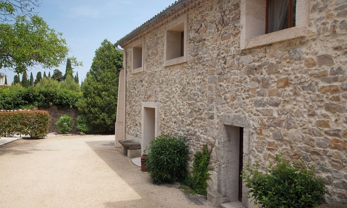 Fontcouverte House | Gite "Les 3 F