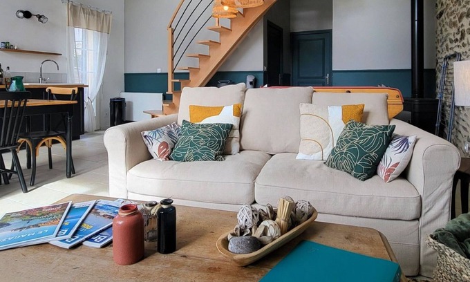 Taden House | Gîte Nolwenn easy access, pets welcome, 15 min from beaches