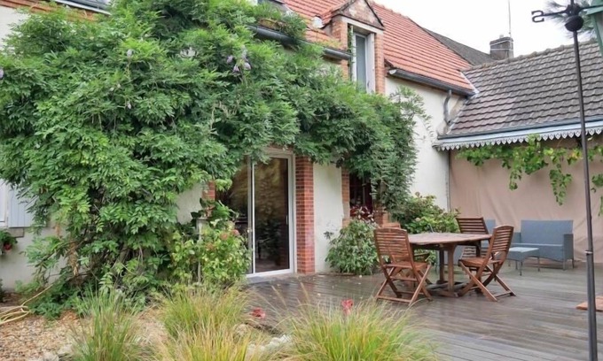 Olivet Cottage | Gite Olivet, 2 bedrooms, 4 persons