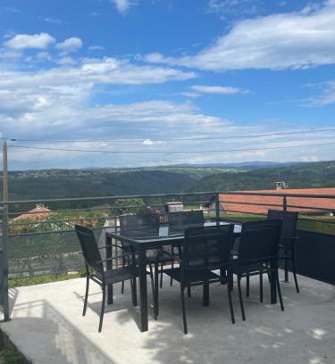 Saint-Maurice-de-Lignon Apartment | Gite rez de chaussée maison