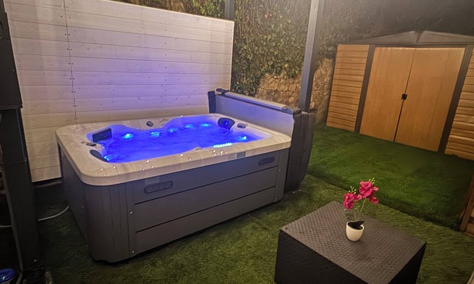 Clairvaux-les-Lacs Apartment | Gite Spa du Thamis Clairvaux les lacs 5 min from the lake