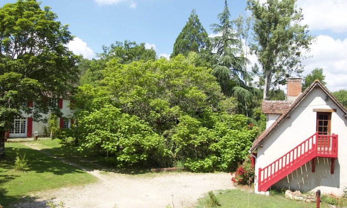 Langon House | Gîte surrounded nature, Sologne, outdoor Nordic bath, park 1.5 hours, small pond