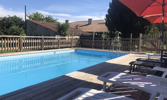 Cezais House | Gite, swimming pool, 3 bedrooms/6 pers. - Puy du Fou/Marais poitevin/Mervent/Vouvant