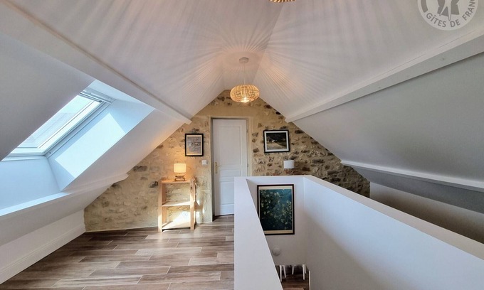 Theuville Cottage | Gite Theuville, 2 bedrooms, 4 persons