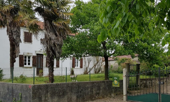 Toulouzette House | Gite Toulouzette, 3 bedrooms, 6 persons