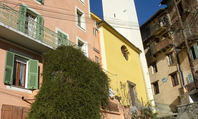 Roquebilliere Apartment | Gites de Mon Clocher 2 apartments in a village house