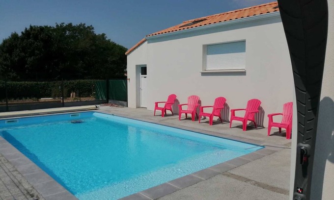 Vaire House | Gites for 15 people near Les Sables d'Olonne