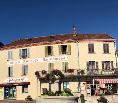 Ambierle Bed & Breakfast | Gites Le Lancelot