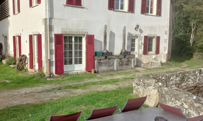 Saint-Jean-Ligoure Other | Gites moulin de Richebourg in a character property