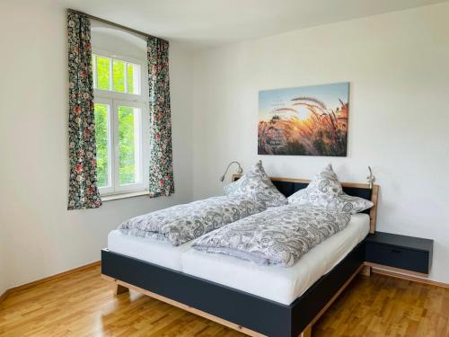 Zwickau Apartment | "Glück auf" Lichtdurchflutete schicke Ferienwohnung in Zwickau