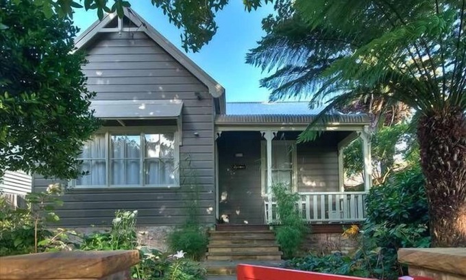 Blackheath House | Glamis Cottage Blackheath