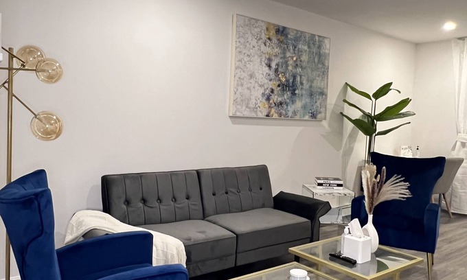Bath Beach Apartment | Glamorous 1 bd/1 bath Condo in Lower East Side