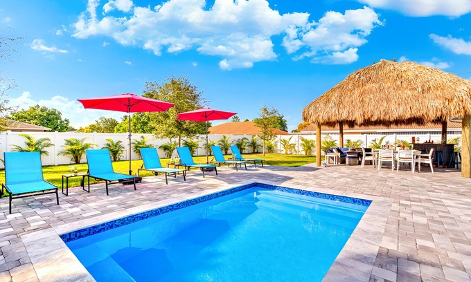Delray Beach House | Glamorous New Built Heated Pool Home, Tiki Hut, Huge Patio, Air Hockey Near Ave