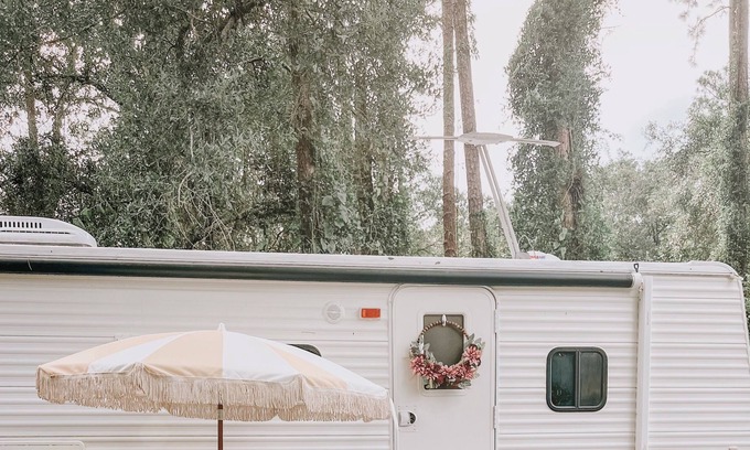 Mandarin House | Glamping In Jacksonville, FL!