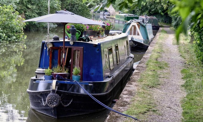 Lydd Other | glamping, lodges and camping pitches