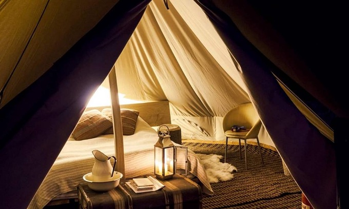 Yaque Arriba RV Rental | Glamping on the lake! A romantic weekend in a luxury tent