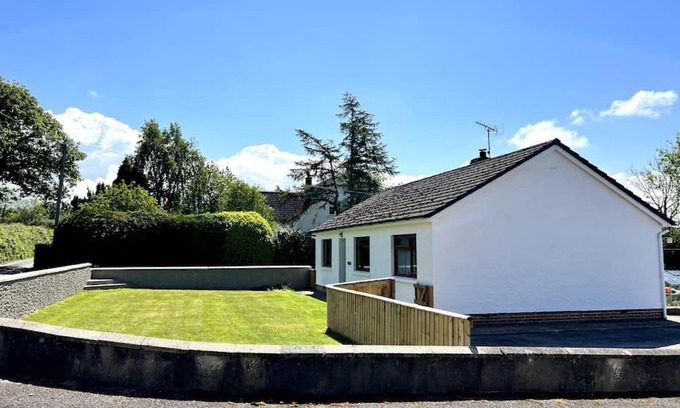 Felinfach House | Glascoed, Ciliau Aeron