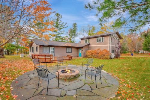 Empire House | Glen Lake Narrows