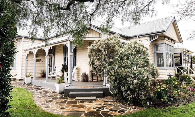 Barrington Bed & Breakfast | Glencoe Country B&B
