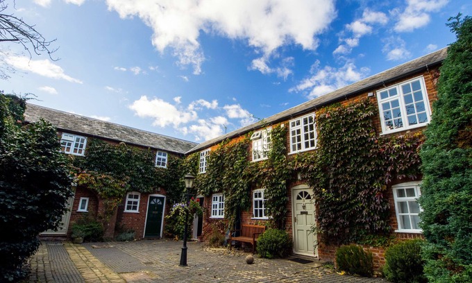East Dereham House | Glendower House Apartments