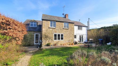 Witney House | Glenfield Cottage - Secluded Luxury deep in the Oxfordshire Countryside