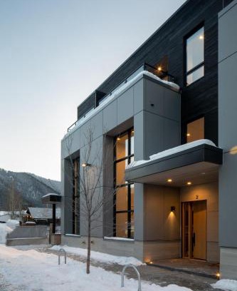 Jackson Hole House | Glenwood Townhouse Unit 2