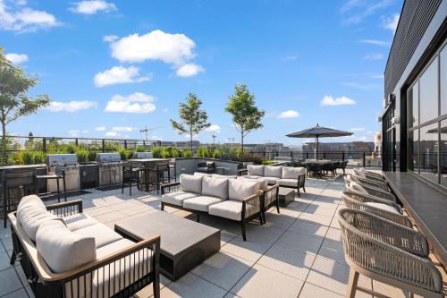 NoMa Hotel | Global Luxury Suites at Capitol Hill