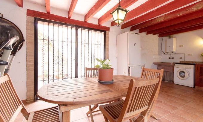 Quart de les Valls House | Global Properties: beautiful country house in Quart de les Valls