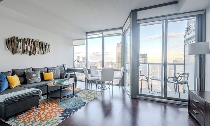Bay Cloverhill Condo | GLOBALSTAY. Amazing 1Bedroom. Downtown Toronto High Floor View
