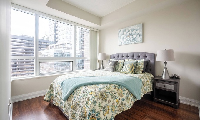 Willowdale Condo | GLOBALSTAY. Modern 1 Bedroom Apt in North York. Free parking