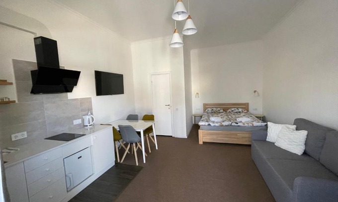 Skhidnytsya Apartment | Gloria Apartments